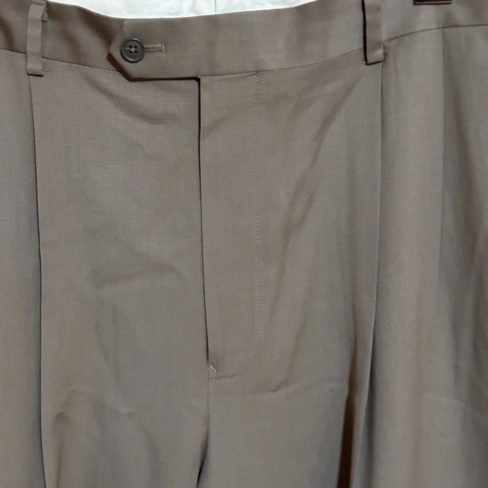 Men’s dress pants‎ pleated cuffed Sz 36x32